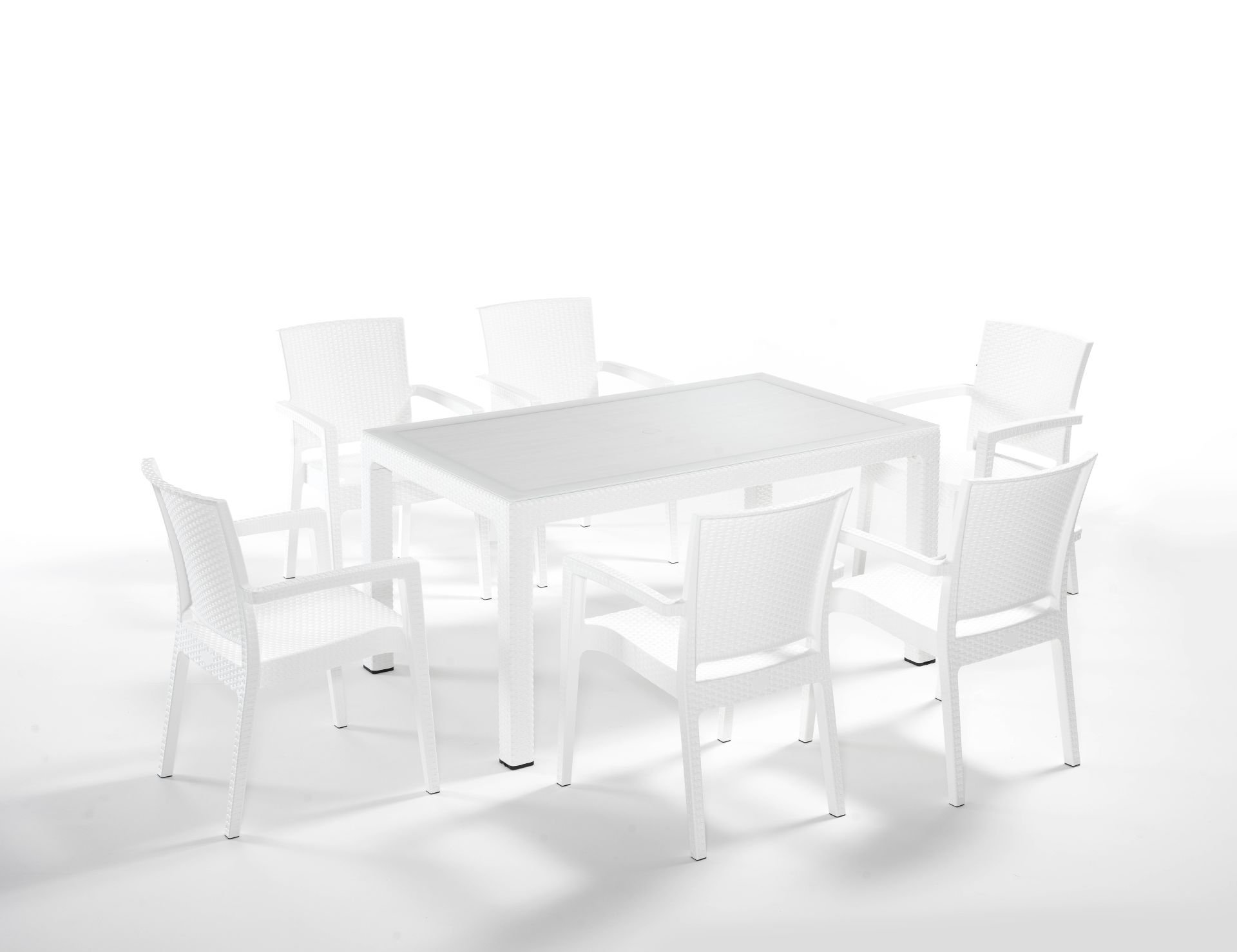 Beyaz Rattan 6 Kişilik Dış Mekan Masa Sandalye Seti - 90x150 cm Dikdörtgen Tasarım