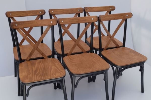 Siyah Metal Ve Ceviz Ahşap 6 Adet Tonet Sandalye