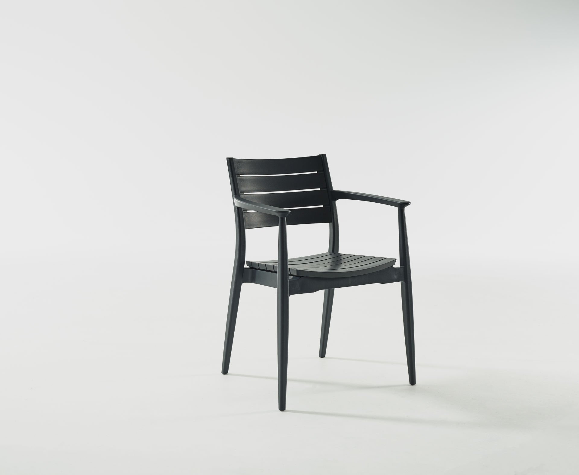 Antrasit Bahçe Koltuğu Dayanıklı ve Estetik Dış Mekan Sandalyesi