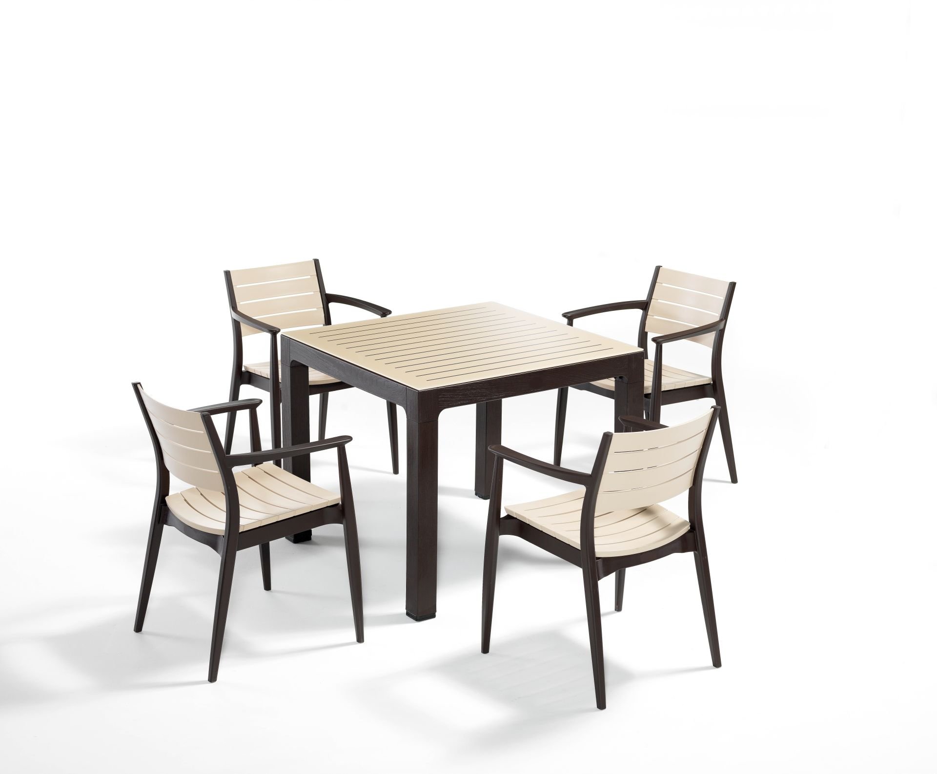 Kahverengi Cappucino Dış Mekan 4 Kişilik Bahçe Masa Sandalye Takımı 90x90 Kare Set