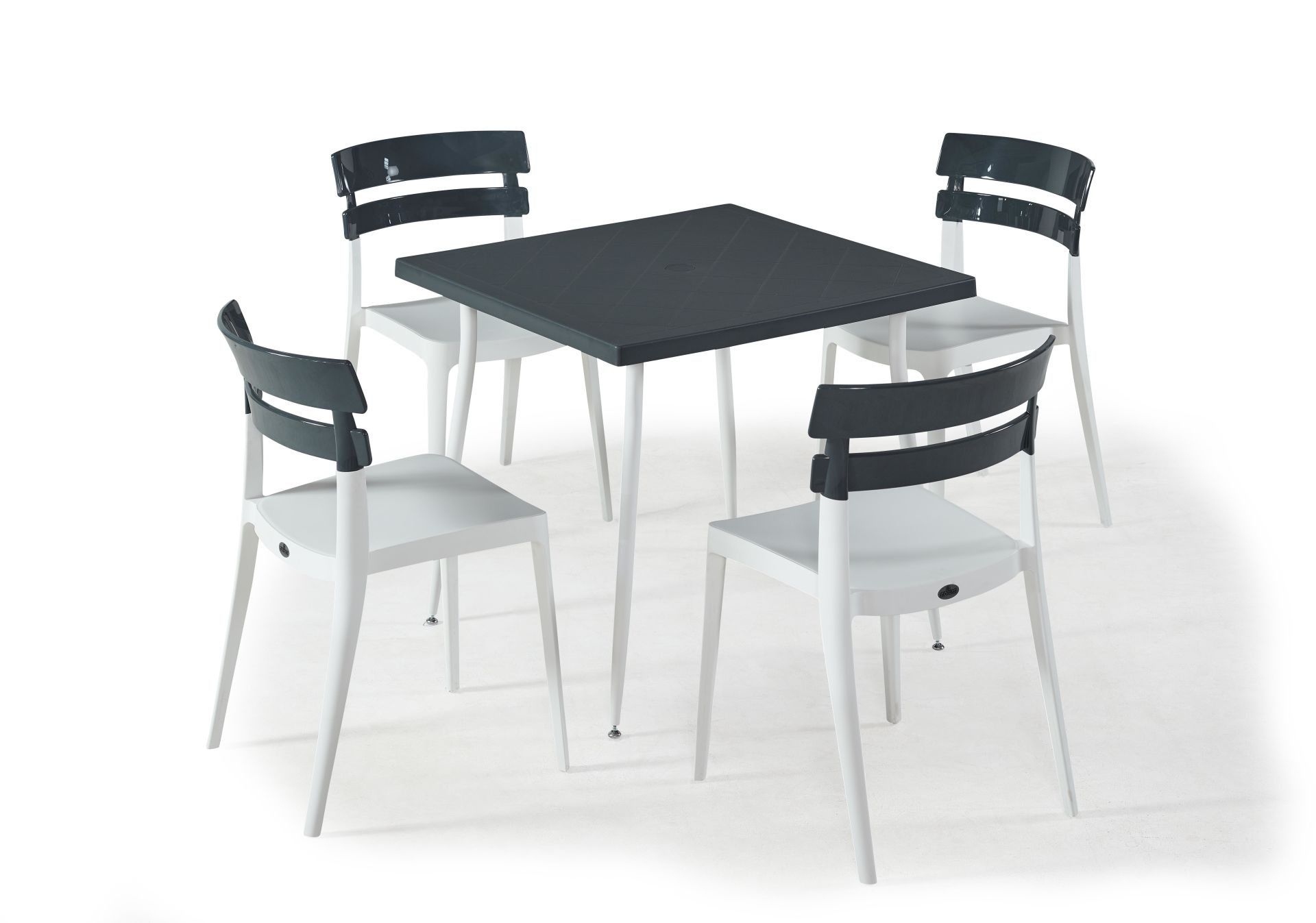 Beyaz Antrasit Dış Mekan Bahçe Masa Sandalye Takımı 80x80 cm Mutfak Otel Kafe Teras Balkon ve Bahçe İçin Uygun Şık Tasarım