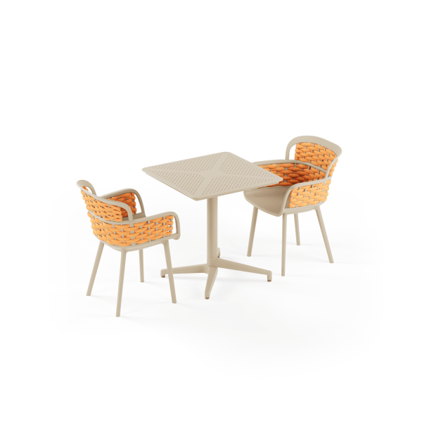 Bej Gövde Turuncu Örgülü Sandalye 2 Kişilik Katlanır Bahçe Masa Sandalye Takımı 70x70 cm – Dış Mekan, Otel, Cafe, Restoran İçin Dayanıklı Set