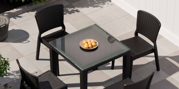 Venge 4 Kişilik Bahçe Masa Sandalye Takımı 80x80