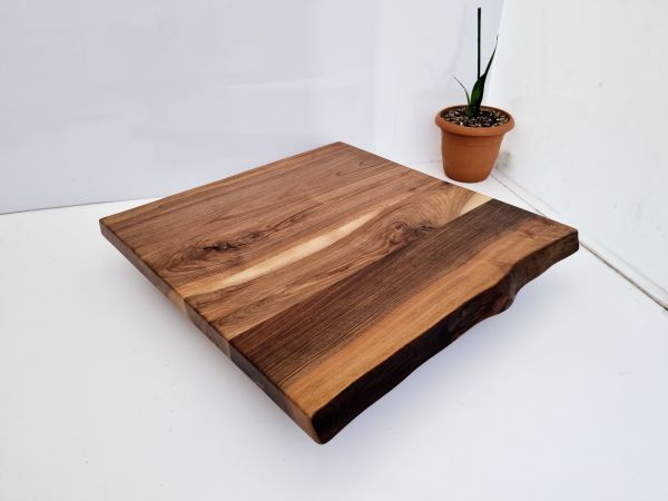 Doğal Gerçek Ceviz Ağacı Kütük Cafe Masa Üst Tablası Üretimi 70x70.cm