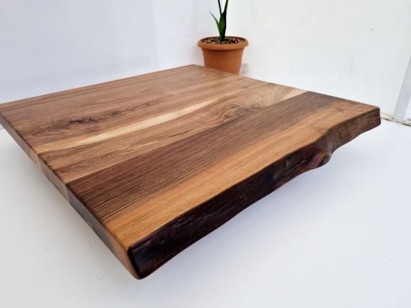 Gerçek Ceviz Ağacı Kütük Restaurant Masası Üst Tablası İmalatı 80x80.cm