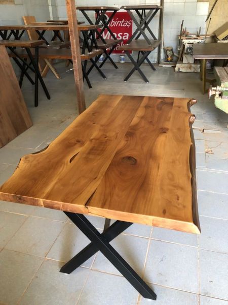 Doğal Ceviz Ağacı Kütük Masa Ölçüleri 150x85.cm Kütük Masa İmalatı
