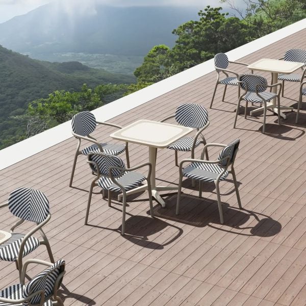 70x70 Bahçe Masa Sandalye Takımı 4 Kişilik Fileli Kollu