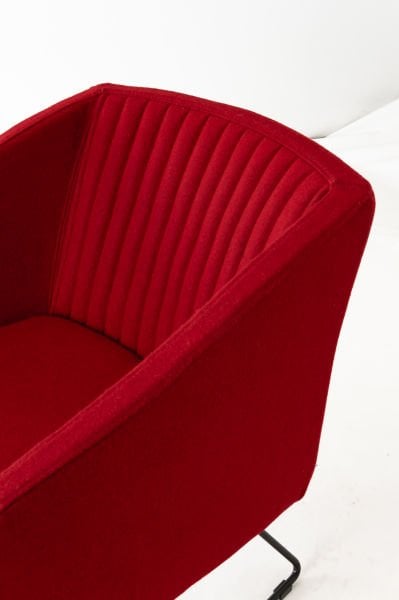 Anfora Kırmızı Kumaş Ofis Misafir Bekleme Koltuğu - Ergonomik, Siyah Metal Ayaklı, Silinebilir Kumaş