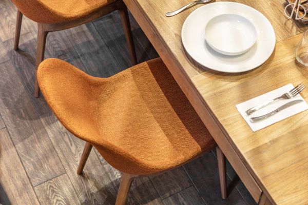 Turuncu Kumaş Cafe Sandalyesi Dayanıklı Şık Model