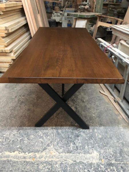 Doğal Kenar Kayın Ağacı Ceviz Rengi Kütük Masa Ölçüleri 200x90.cm