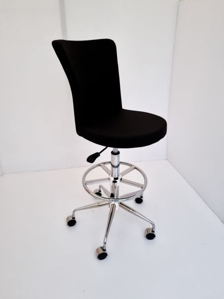 Royal Siyah Kumaş Tekerlekli Yüksek Bar Sandalyesi