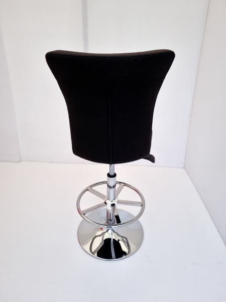 Royal Siyah Kumaş Flanş Tabanlı Bar Sandalyesi