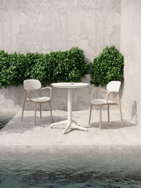 2 Kişilik Dış Mekan Behçe Masa Sandalye Takımı Kum Beji Bej Kollu Sandalye Bej Renk 60.cm Yuvarlak Masa Takımı