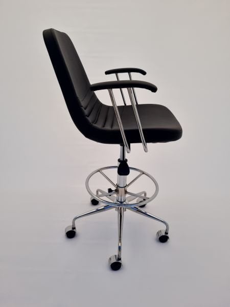 Tekerlekli Siyah Deri Kollu Bar Sandalyesi Amortisörlü