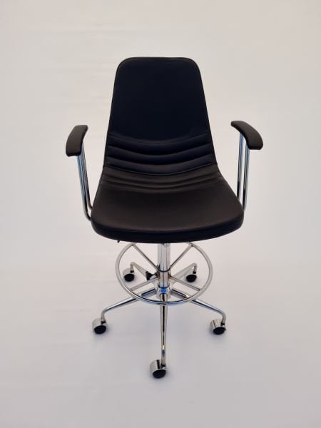 Tekerlekli Siyah Deri Kollu Bar Sandalyesi Amortisörlü