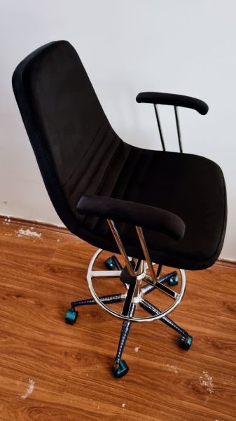 Rose Siyah Kumaş Tekerlekli Yüksek Bar Sandalye Modelleri