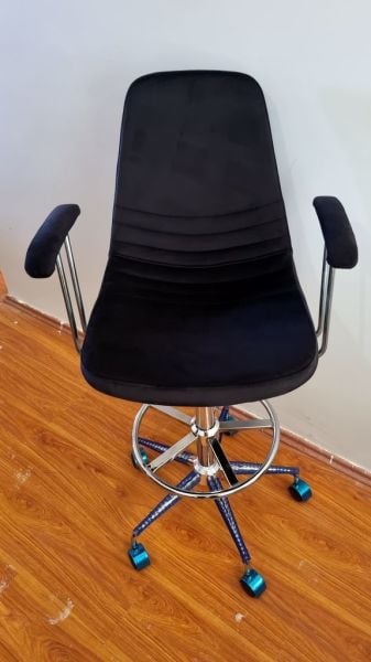 Rose Siyah Kumaş Tekerlekli Rahat Kollu Yüksek Bar Sandalye Modelleri