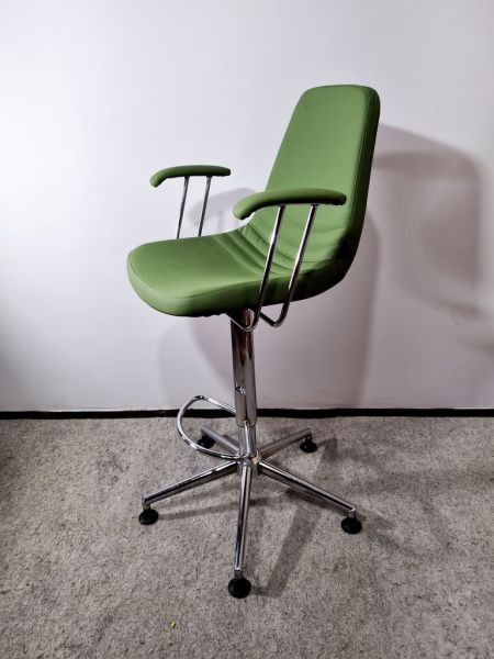 Metal Krom Ayak Yeşil Deri Rahat Kollu Bar Sandalyesi Modelleri