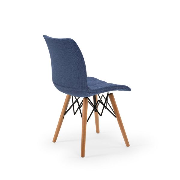 Modern Tasarımıyla Mavi Renkli Sandalye Konfor ve Zarafetin Buluşması