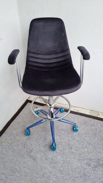 Rose Siyah Kumaş Tekerlekli Bar Sandalyesi