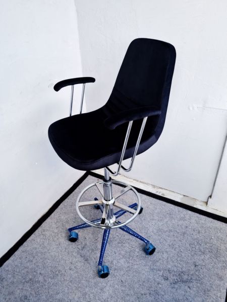 Rose Siyah Kumaş Tekerlekli Bar Sandalyesi