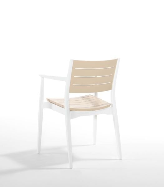 Beyaz Fil Dişi 4 Kişilik Plastik Bahçe Masa Sandalye Seti