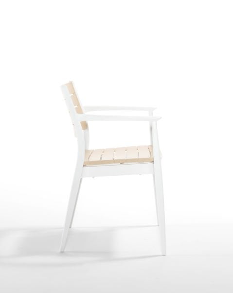 Beyaz Fil Dişi 4 Kişilik Plastik Bahçe Masa Sandalye Seti