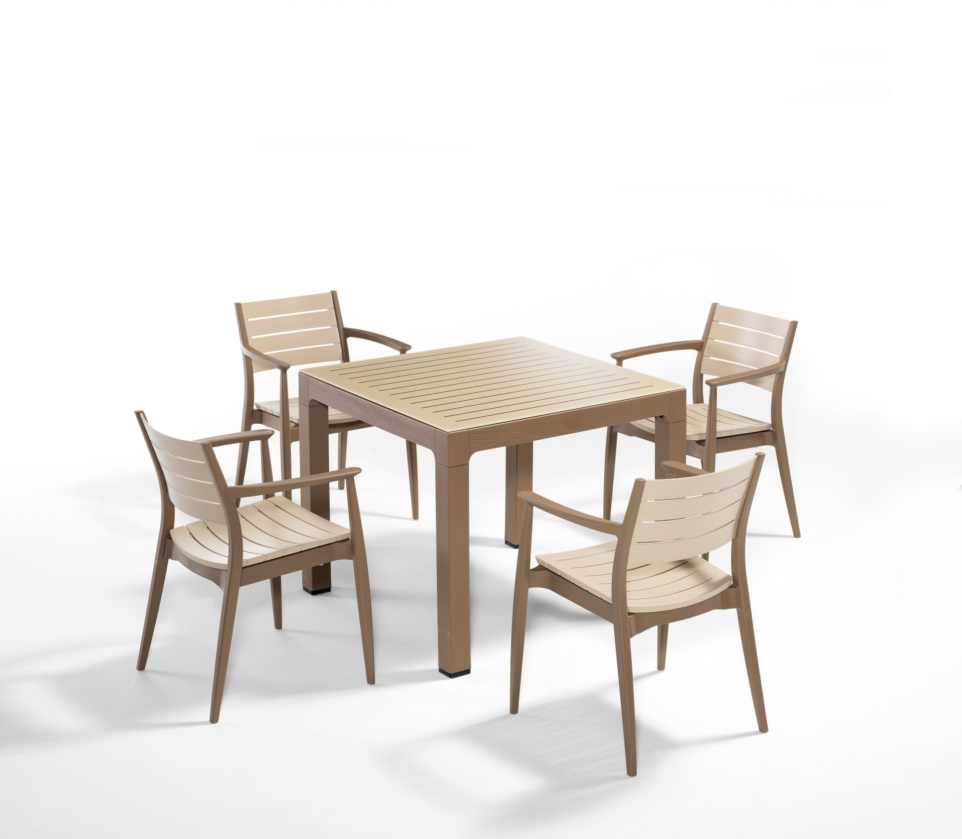 Çöl Kahve Cappucino 4 Kişilik Plastik Bahçe Masa Seti