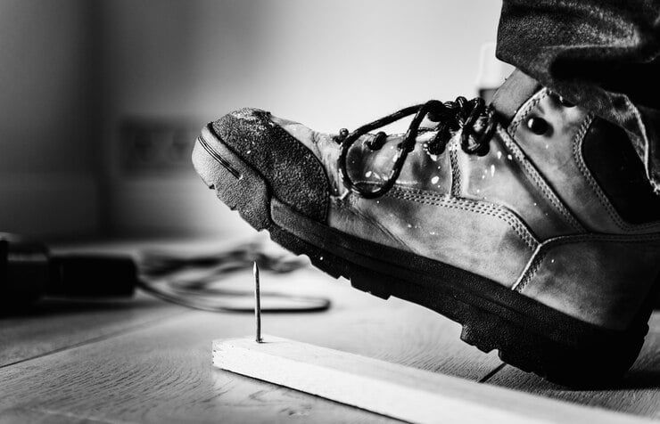 Çelik Burunlu İş Ayakkabıları