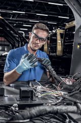 Uvex Phynomic AirLite B ESD Kesilmeye Dayanımlı İş Eldiveni
