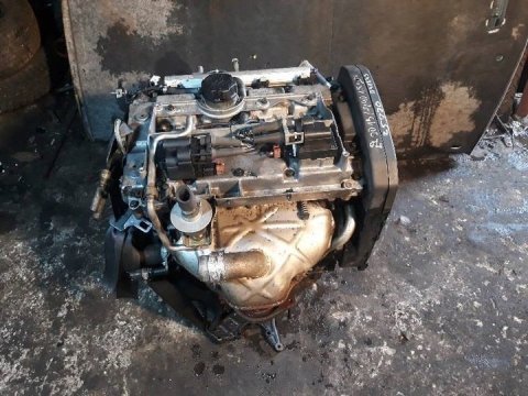 Volvo V40 1.8 16V B4184s Yarım Motor