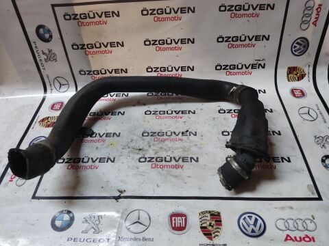 Volvo S80 2.4 D5 alt İntercool borusu