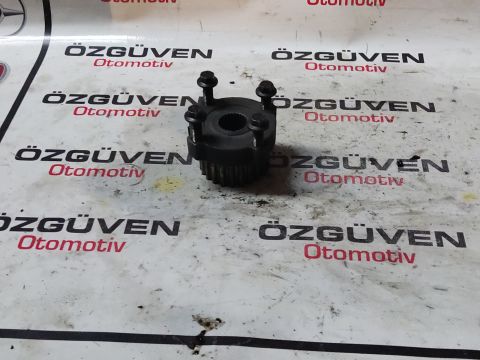 Volvo S80 2.4 D5 Krank kasnak dişlisi