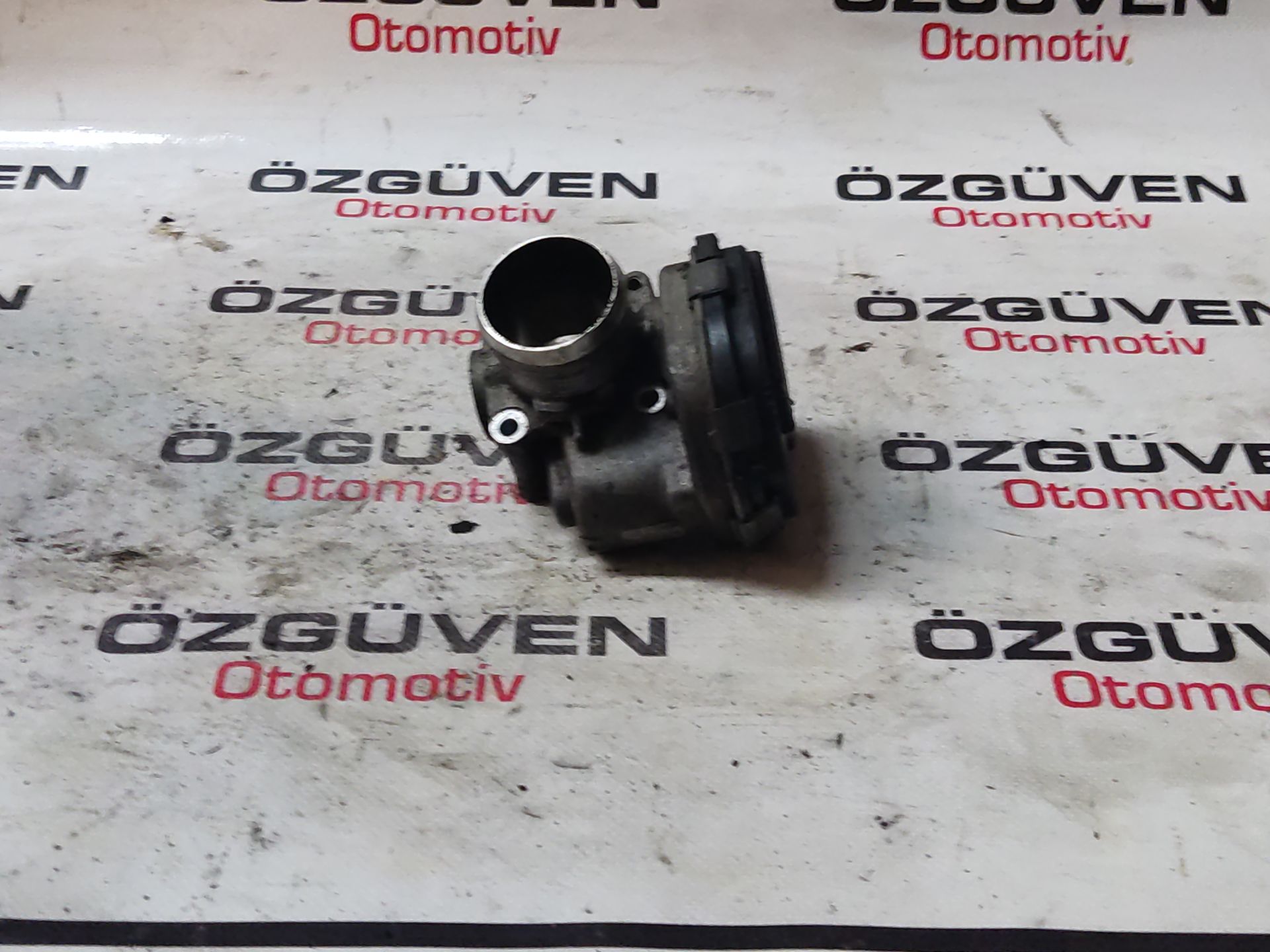 Peugeot Partner 1.6 Euro 5 Boğaz kelebeği