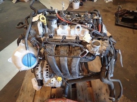 Skoda Fabia 1.0 Mpı Chy Komple Motor
