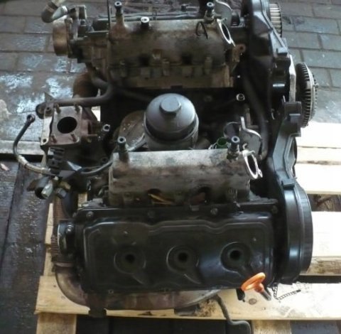 Skoda Superb 2.5 Tdı Bdg Komple Motor