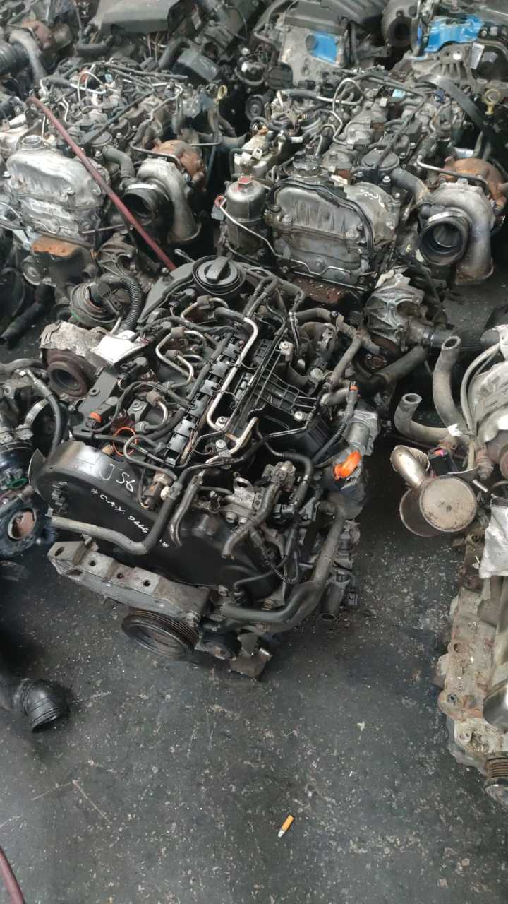 Volkswagen Passat 1.6 Tdi 105Hp Cay Sandık Motor