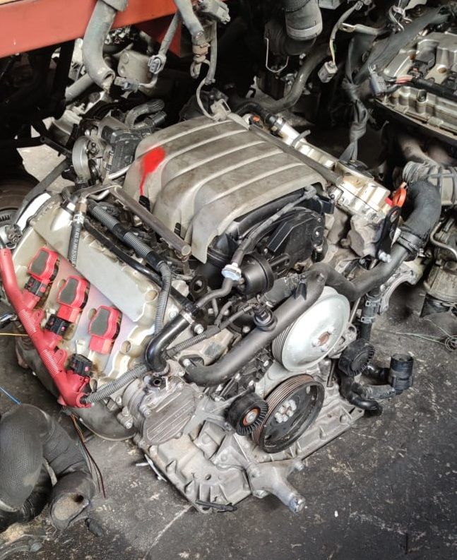 Audi A4 2.4 Fsi Sandık Motor