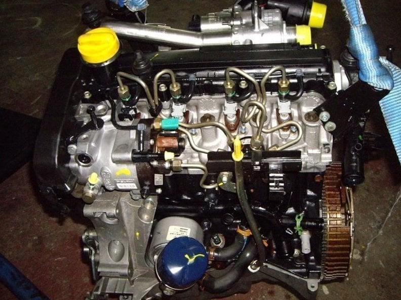 Renault Clio 1.5 Dci K9k Sandık Motor