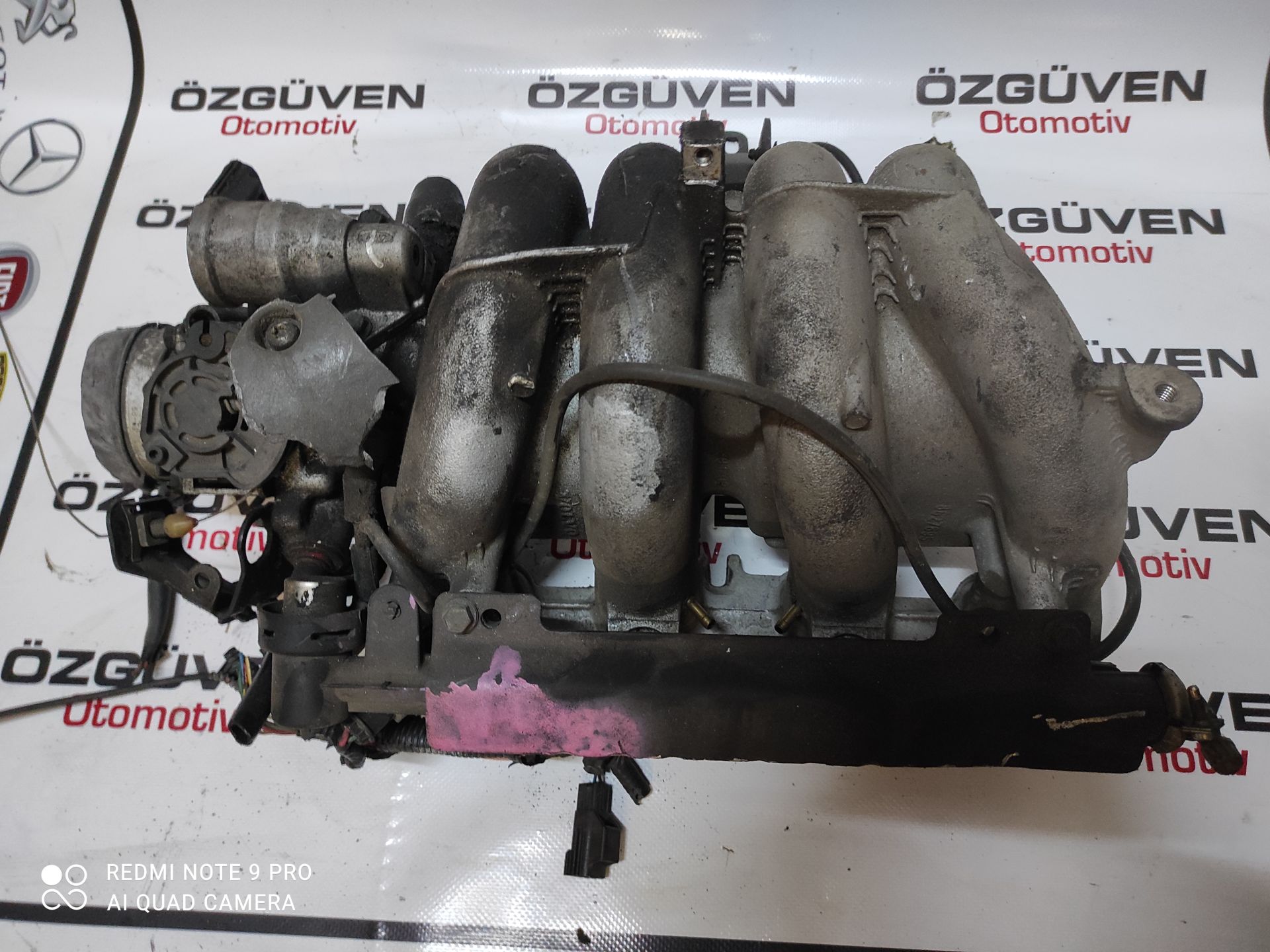 Volvo S40 2.0 Benzinli Dolu Emme Manifoldu