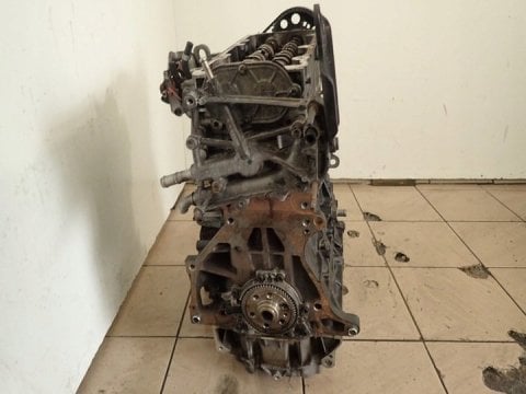 Volkswagen Transporter 2.0 Tdı Cxh Çıkma Motor
