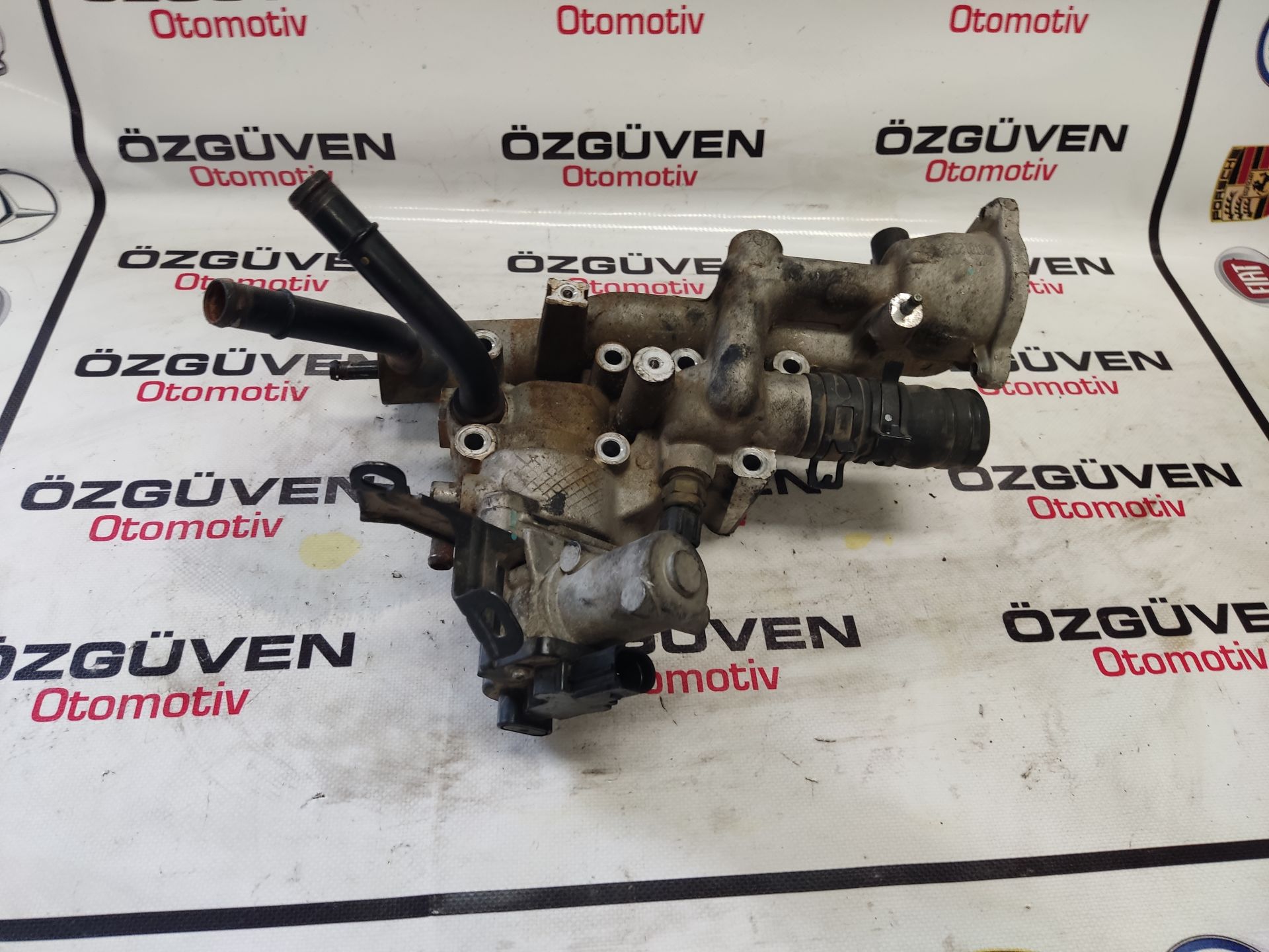 Kia Sorento 2.2 Dizel Egr ve termostat yatağı