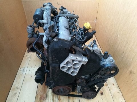 Renault Trafic 1.9 Dci F9k Yarım Motor