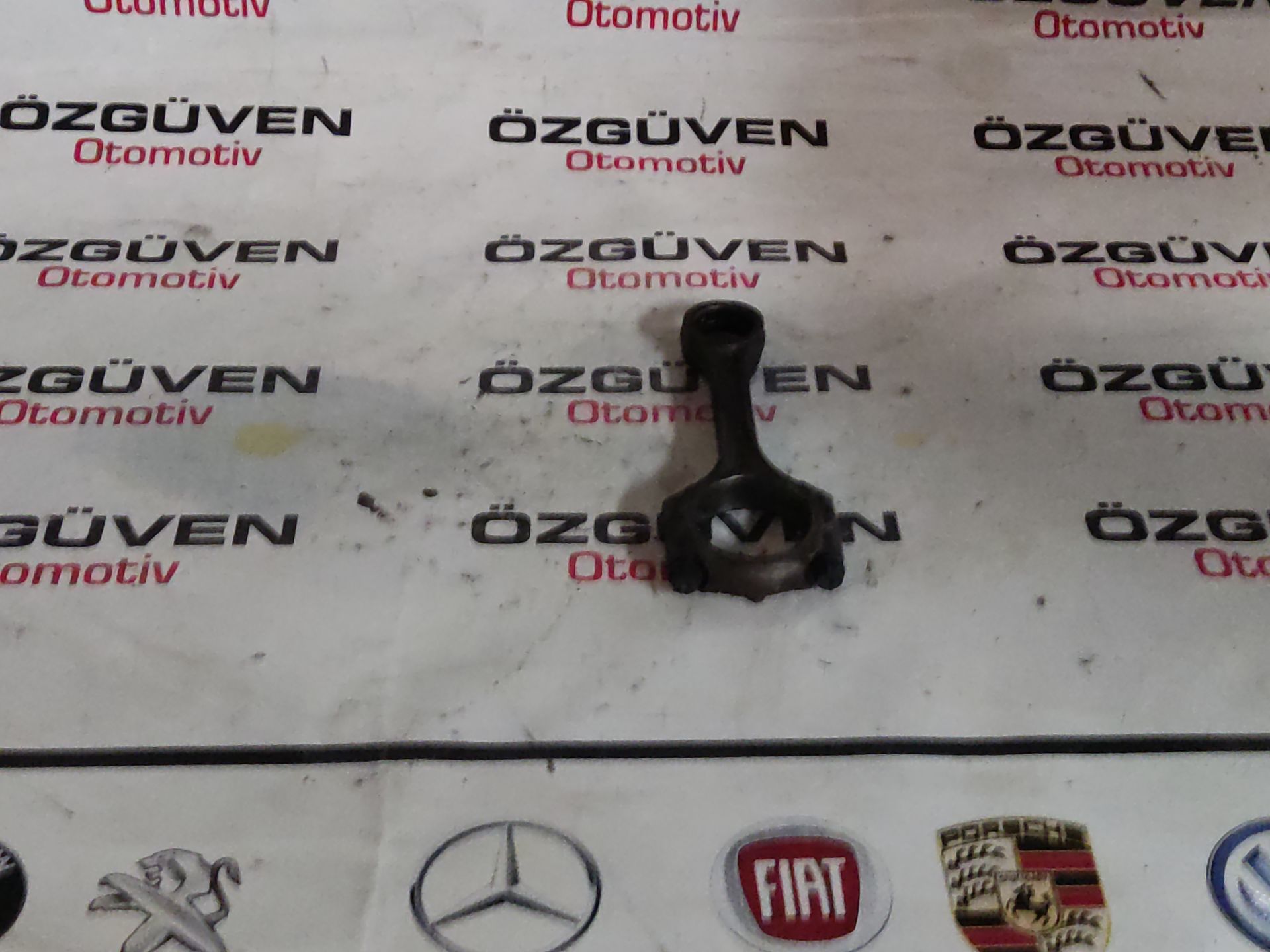 Toyota Corolla 1.4 Dizel Biyel kolu