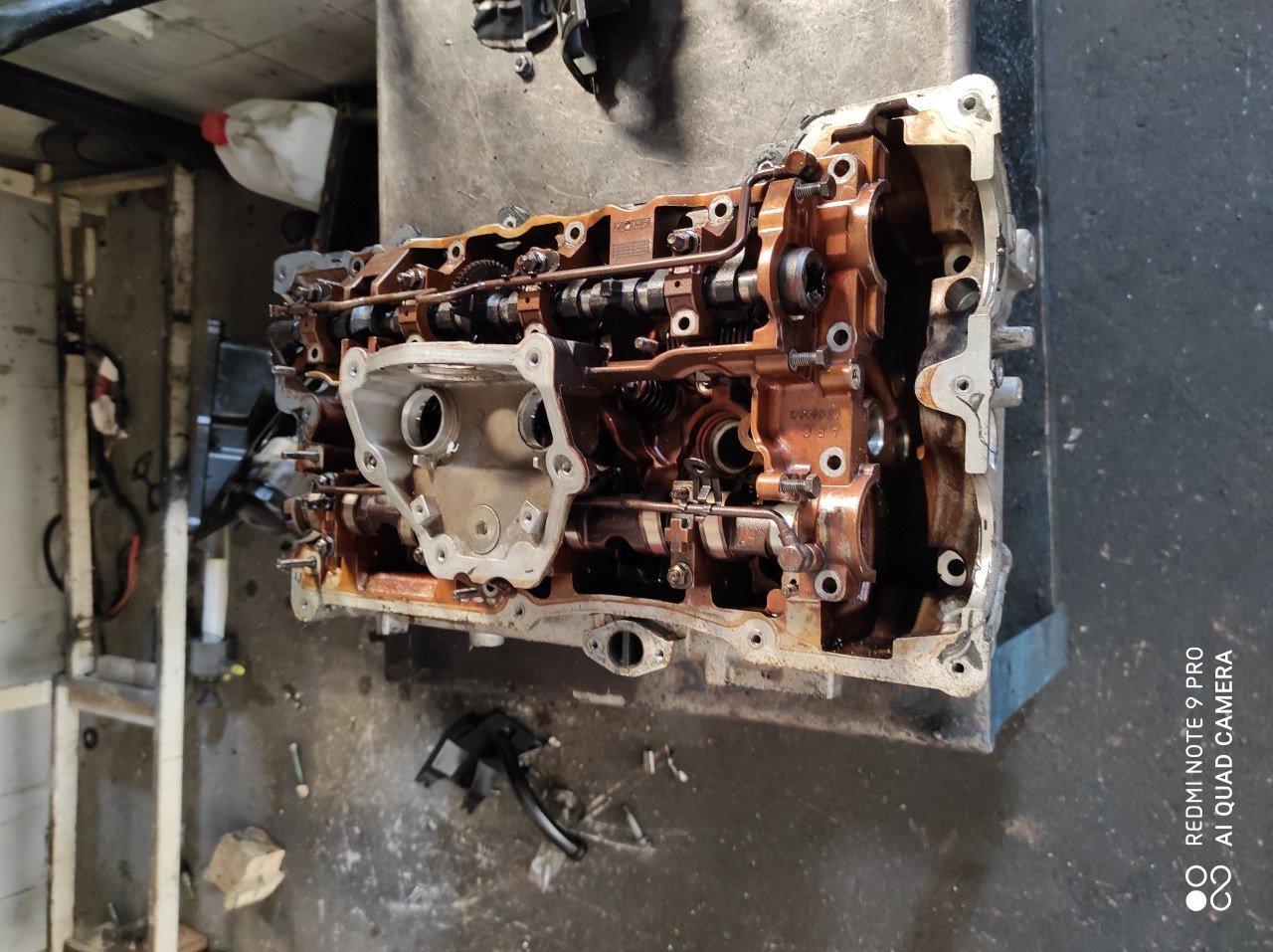 Bmw 3.20 Çıkma Silindir Kapağı