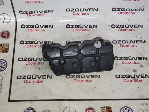 Suzuki Vitara 1.9 Dci Motor kapağı