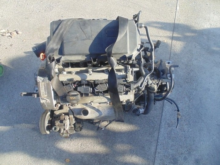 Volkswagen Golf 1.4 16V Bca Yarım Motor