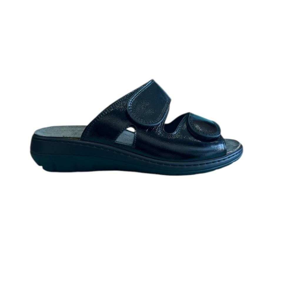 NATURELLE Tabanı Çıkabilen Geniş Kalıp (G) İki Cırtlı Terlik 218