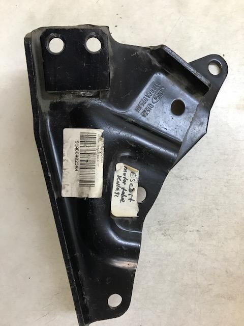 ESCORT MOTOR TAKOZ BAĞLANTI BRAKET 91AB 6A025 AH