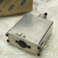 MOTOR ALT TRAVESİ V184 2C16 6M046 AA
